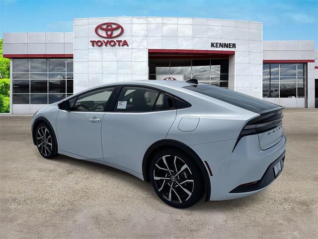 Photo of 2026 Pearl Toyota Prius Plug-In Hybrid