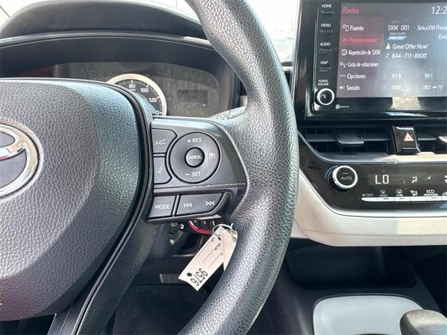Photo of 2022 White Toyota Corolla