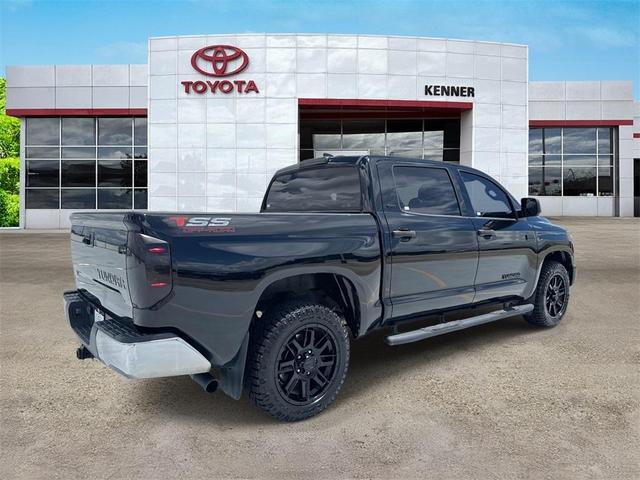 Photo of 2021 Midnight Black Metallic Toyota Tundra