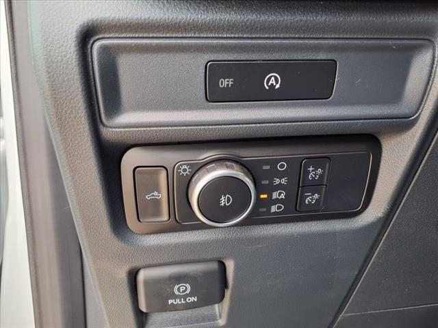 Photo of 2025 Oxford White Ford F-150