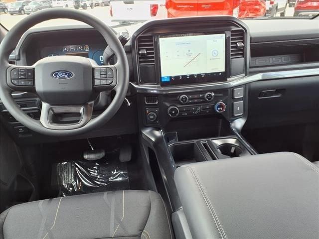 Photo of 2025 Oxford White Ford F-150