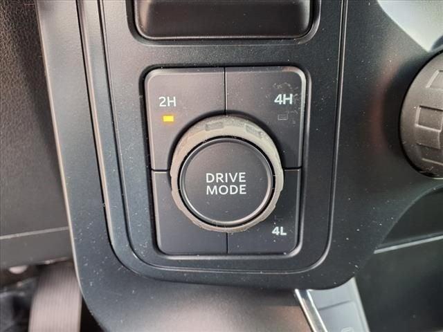 Photo of 2025 Oxford White Ford F-150