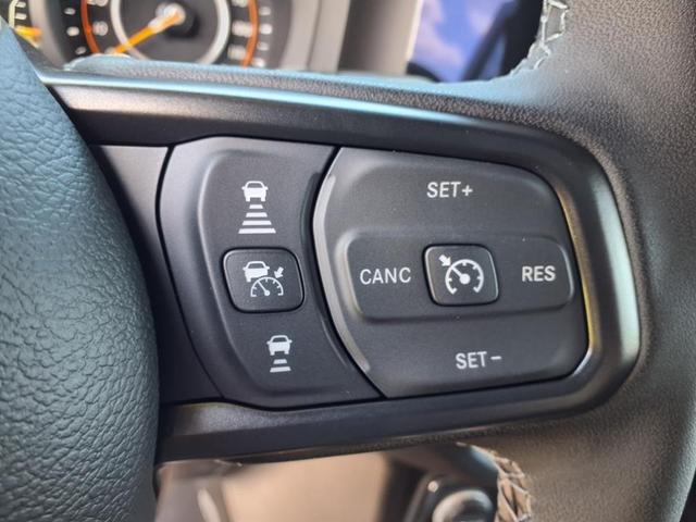 Photo of 2025 Granite Crystal Clearcoat Metallic Jeep Wrangler
