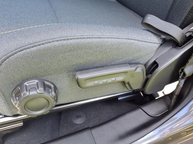 Photo of 2025 Granite Crystal Clearcoat Metallic Jeep Wrangler
