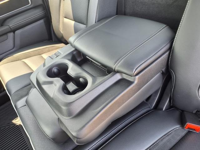 Photo of 2025 Blue Metallic RAM 1500