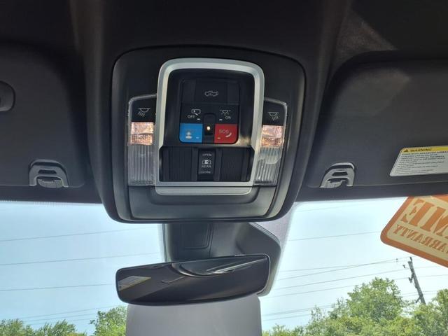 Photo of 2025 Blue Metallic RAM 1500