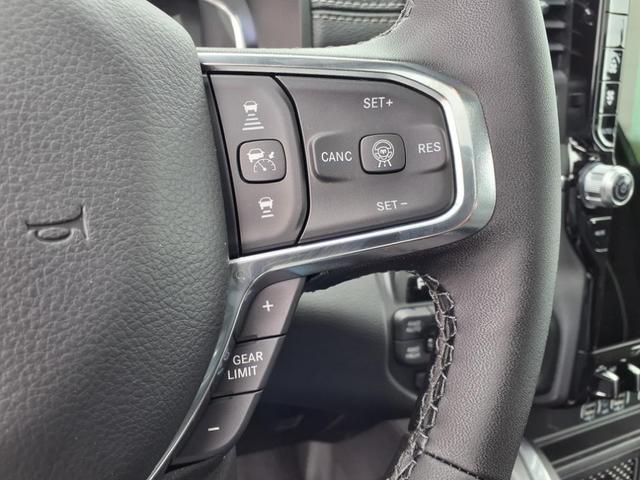 Photo of 2025 Bright White Clearcoat RAM 1500