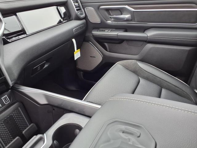 Photo of 2025 Bright White Clearcoat RAM 1500
