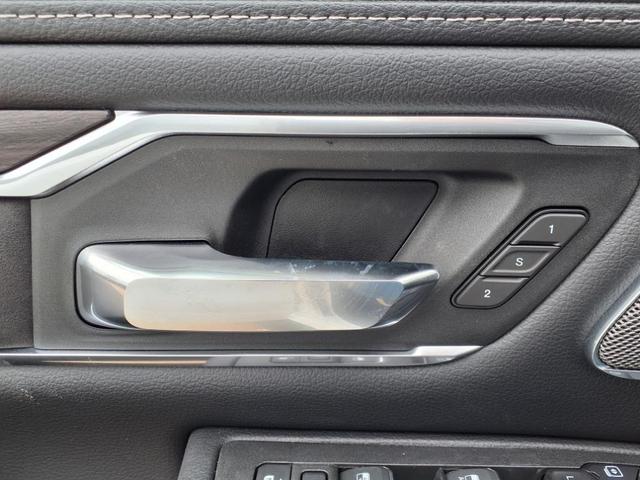 Photo of 2025 Bright White Clearcoat RAM 1500