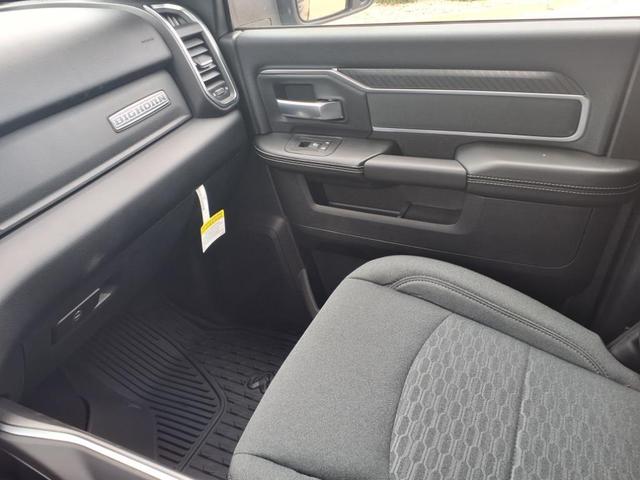 Photo of 2025 Granite Crystal Clearcoat Metallic RAM 2500