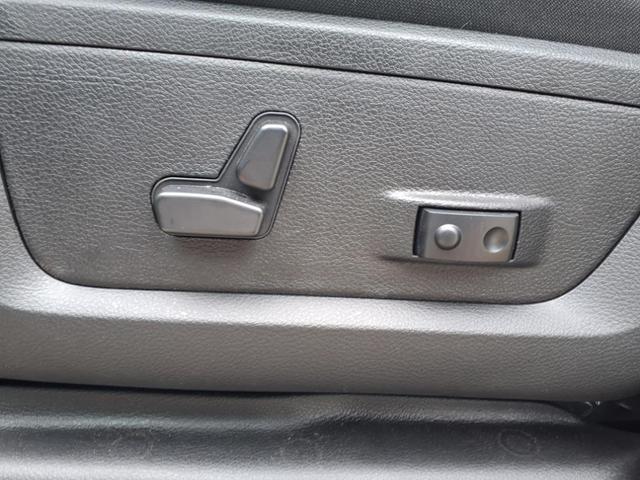 Photo of 2025 Granite Crystal Clearcoat Metallic RAM 2500
