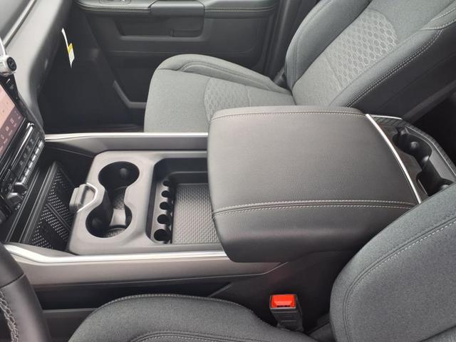 Photo of 2025 Granite Crystal Clearcoat Metallic RAM 2500