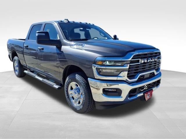 Photo of 2025 Granite Crystal Clearcoat Metallic RAM 2500