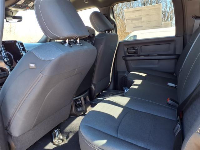 Photo of 2025 Granite Crystal Clearcoat Metallic RAM 2500