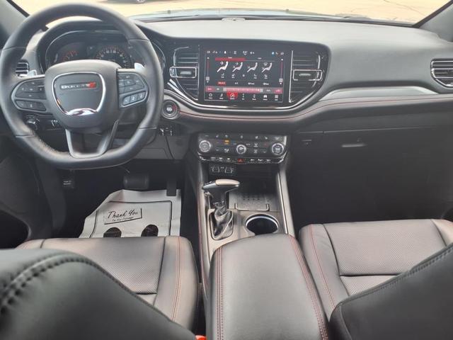 Photo of 2025 DB Black Crystal Clearcoat Dodge Durango