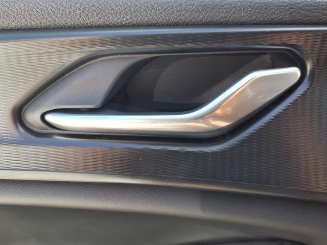 Photo of 2025 Bright White Clearcoat Jeep Grand Cherokee L