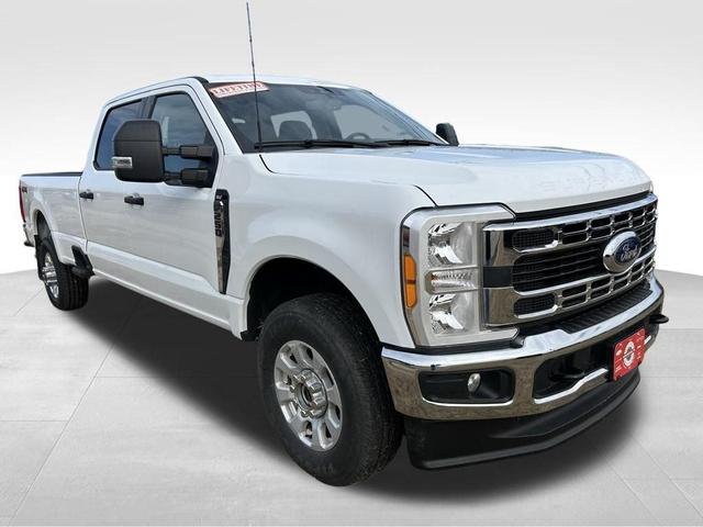Photo of 2023 White Ford F-250