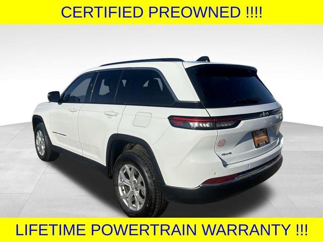 Photo of 2023 Bright White Clearcoat Jeep Grand Cherokee