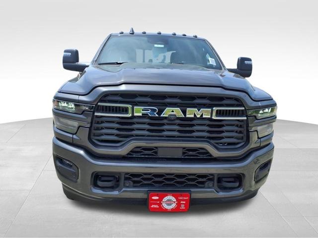 Photo of 2025 Granite Crystal Clearcoat Metallic RAM 3500