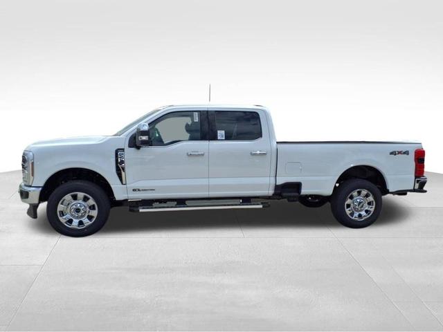 Photo of 2025 Oxford White Ford F-250