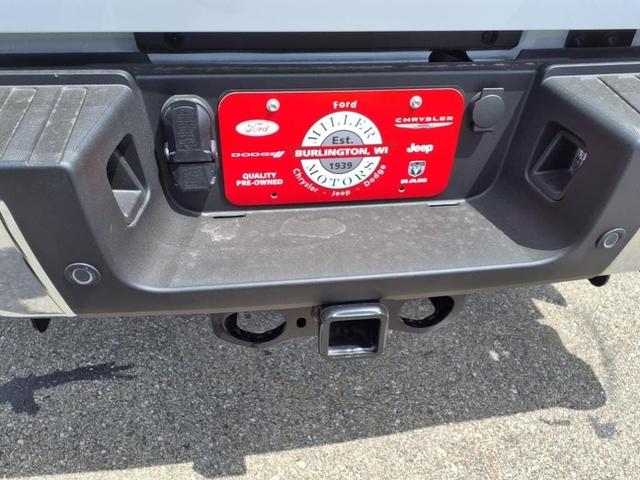 Photo of 2025 Oxford White Ford F-250