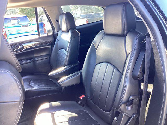Photo of 2015 Carbon Black Metallic Buick Enclave