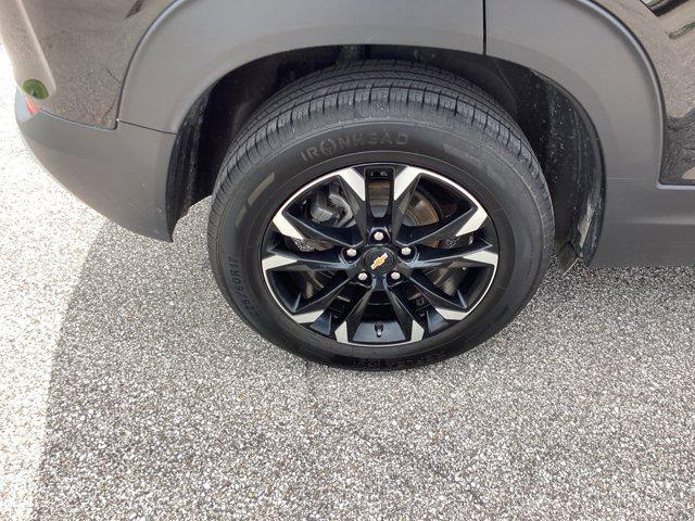 Photo of 2022 Mosaic Black Metallic Chevrolet Trailblazer