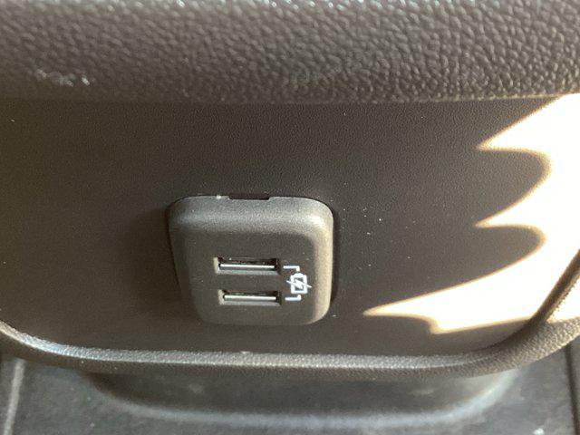 Photo of 2022 Desert Sand Metallic GMC Terrain