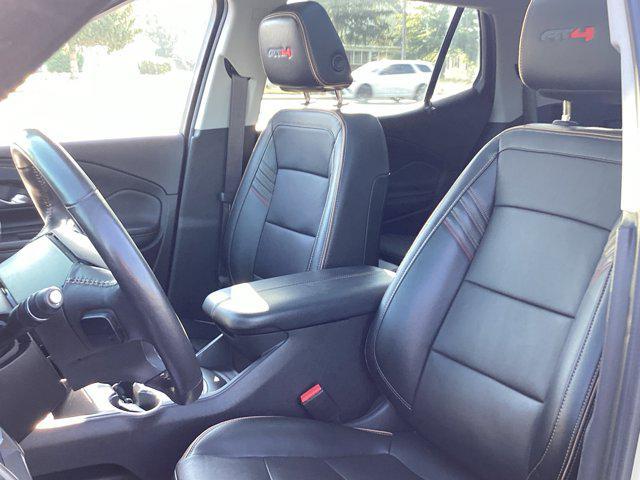 Photo of 2022 Desert Sand Metallic GMC Terrain