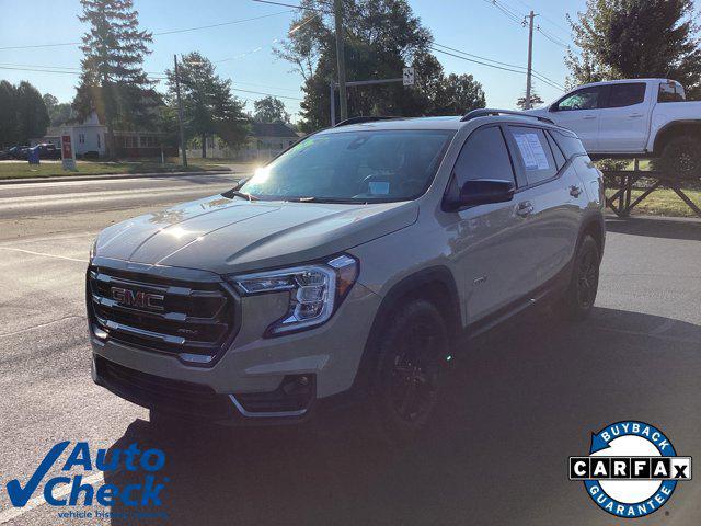 Photo of 2022 Desert Sand Metallic GMC Terrain