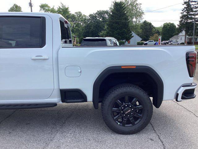 Photo of 2025 Summit White GMC Sierra 2500