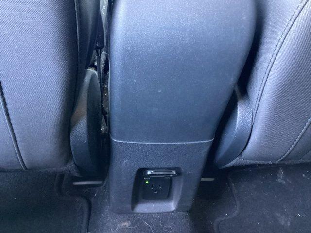 Photo of 2020 Diamond White Ford EcoSport