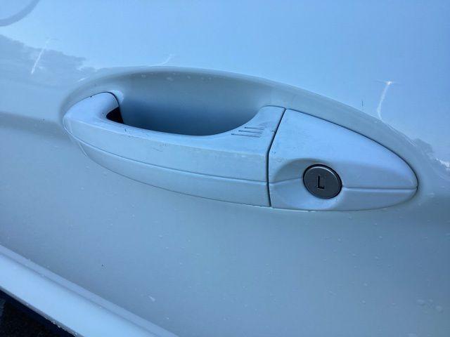 Photo of 2020 Diamond White Ford EcoSport