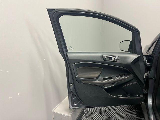 Photo of 2022 Smoke Metallic Ford EcoSport