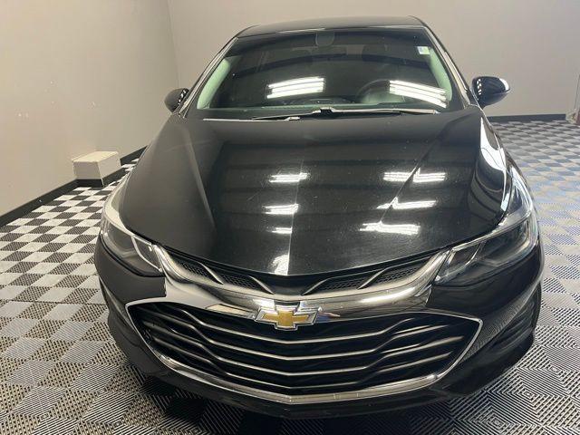 Photo of 2019 Mosaic Black Metallic Chevrolet Cruze