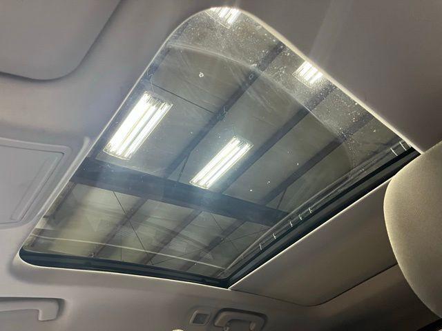Photo of 2022 Rapid Red Metallic Tinted Clearcoat Ford Escape