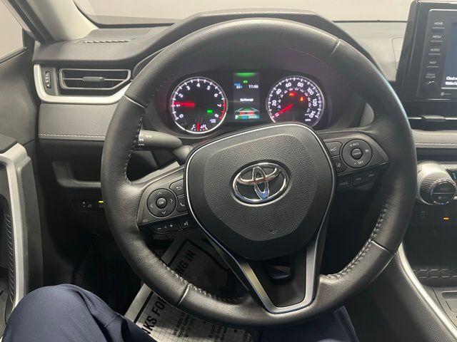 Photo of 2022 Silver Sky Toyota RAV4