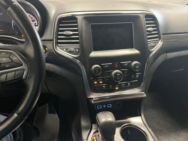 Photo of 2019 Diamond Black Jeep Grand Cherokee