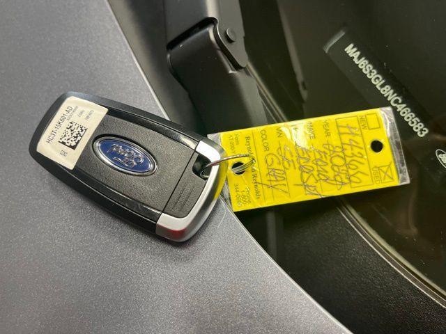 Photo of 2022 Smoke Metallic Ford EcoSport