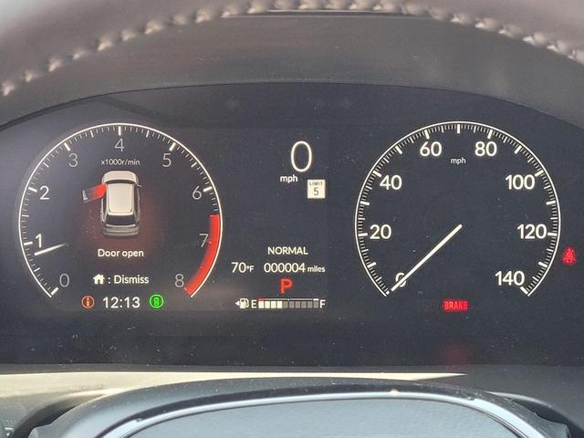 Photo of 2025 Platinum White Pearl Honda CR-V