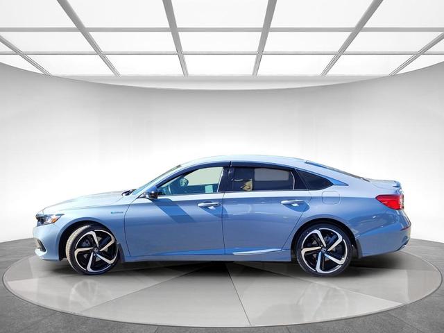 Photo of 2022 Sonic Gray Pearl Honda Accord Hybrid