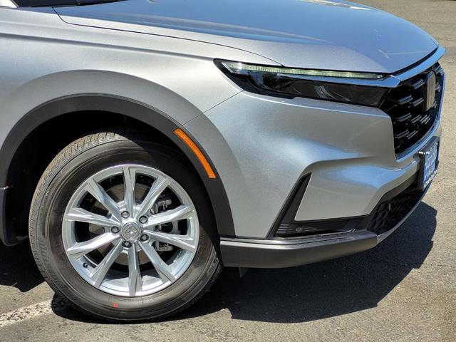 Photo of 2025 Solar Silver Metallic Honda CR-V