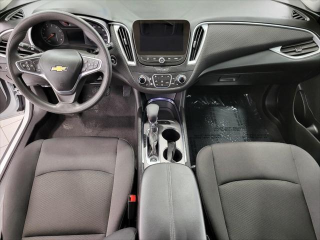 Photo of 2024 Summit White Chevrolet Malibu