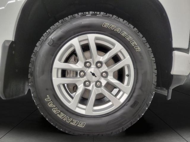 Photo of 2019 Summit White Chevrolet Silverado 1500