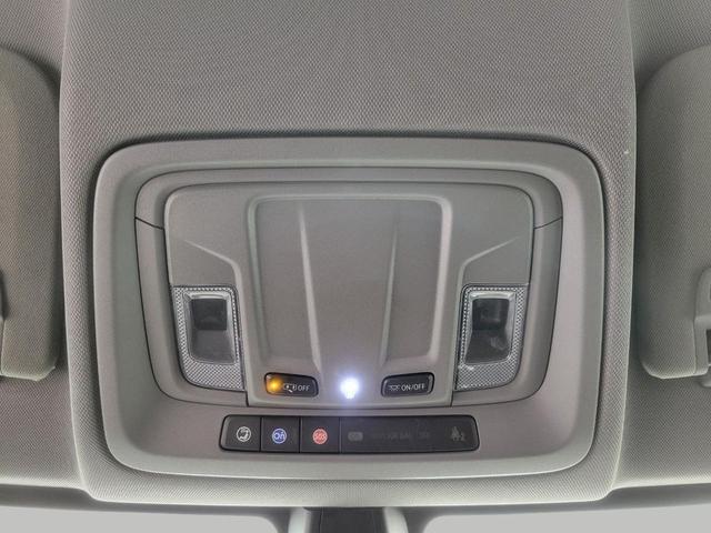 Photo of 2019 Summit White Chevrolet Silverado 1500