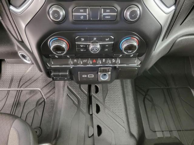 Photo of 2019 Summit White Chevrolet Silverado 1500