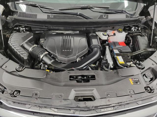 Photo of 2025 Mosaic Black Metallic Chevrolet Traverse