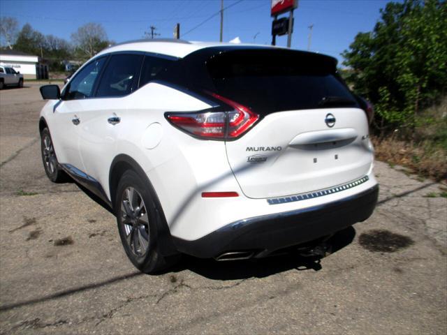 Photo of 2015 WHITE Nissan Murano