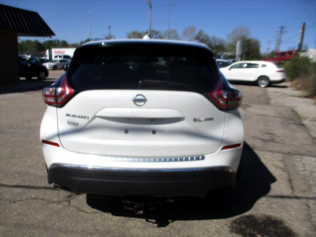 Photo of 2015 WHITE Nissan Murano