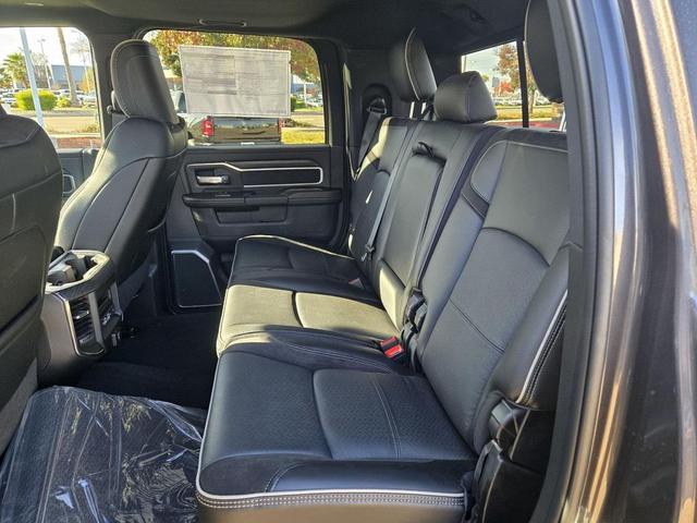 Photo of 2024 Granite Crystal Metallic Clearcoat RAM 3500